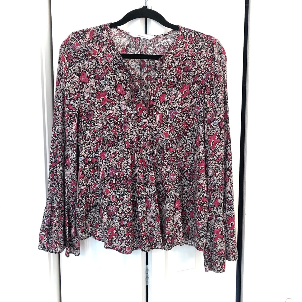 EUC BCBGeneration blouse